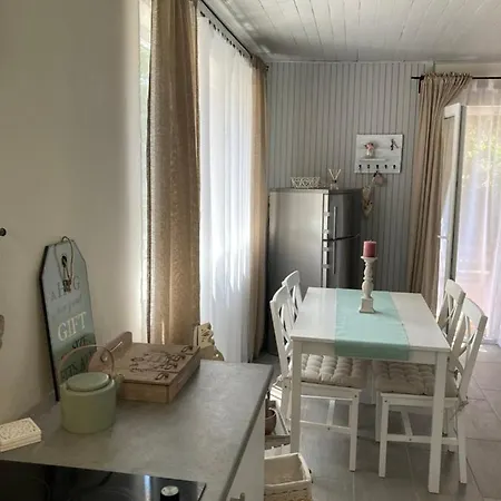 Nyaraló Szitakoeto Siófok